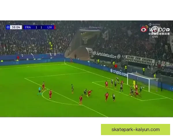 防守之道：足球战术中的坚固屏障值得关注，提升球队竞争力。