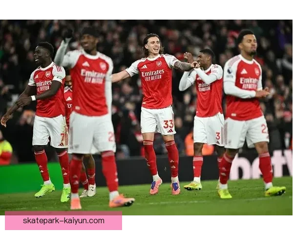 奥德加德组织能力持续提升，阿森纳中场调度表现稳健